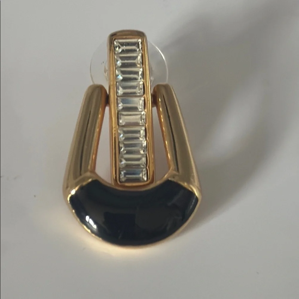 Vintage Swavorski SAL stamped   Gold and Black baguette Earrings - Picture 5 of 7